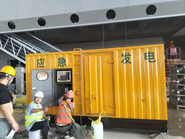 深州怎样判断空气滤清器是否需要更换？